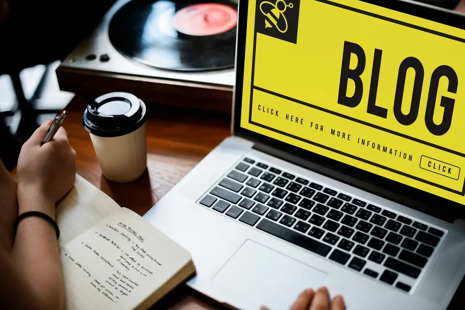 Top WordPress Blog Themes for Google AdSense Approval in 2025